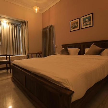 Dheergarh Palace ウダイプル エクステリア 写真