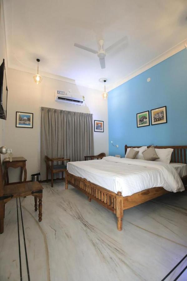 Dheergarh Palace ウダイプル エクステリア 写真